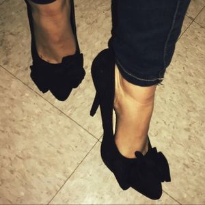 Black Bow Tie Heels